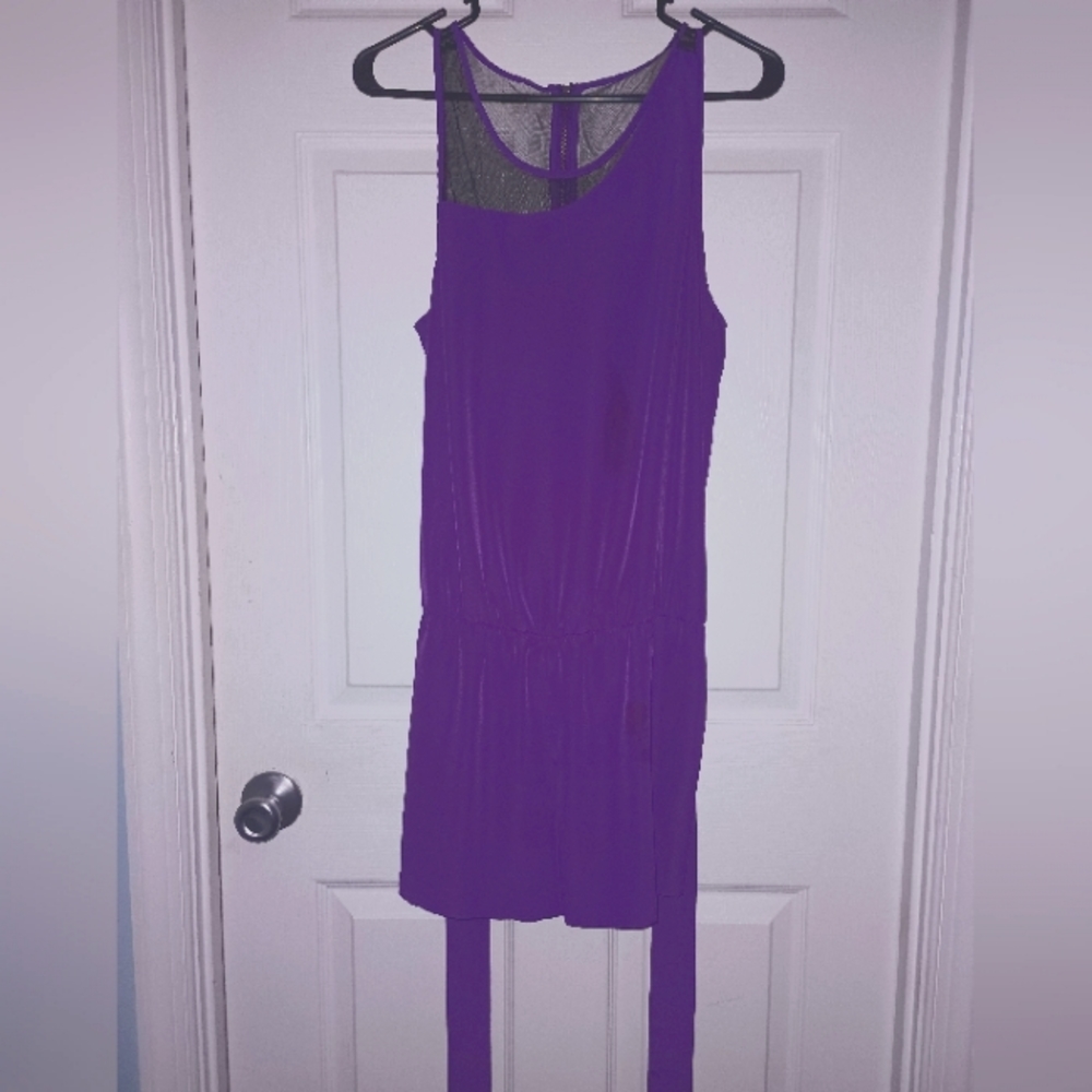 Great Used Condition Size XLG Guess Romper